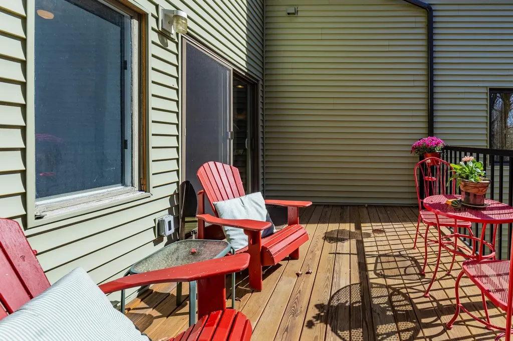 1191 Baker Turn Hartford VT 05059