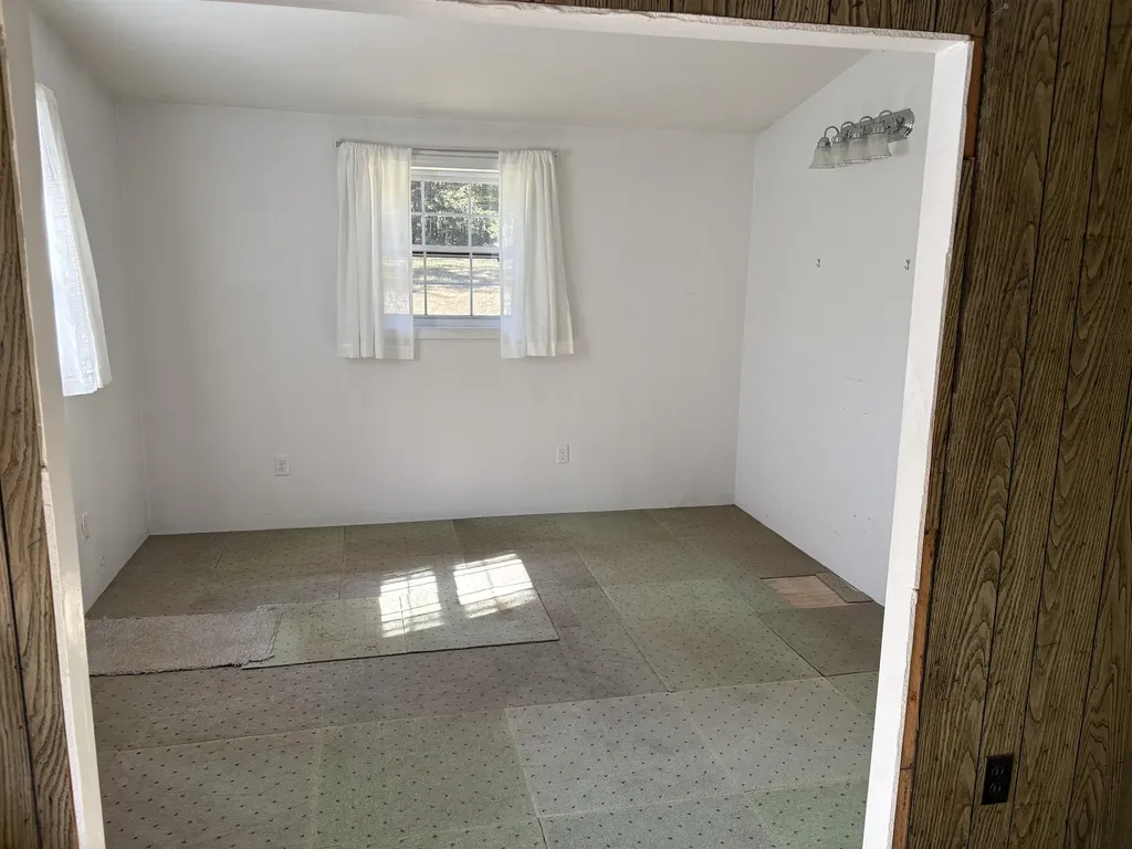 101 Vessel Rock Road Gilsum NH 03448