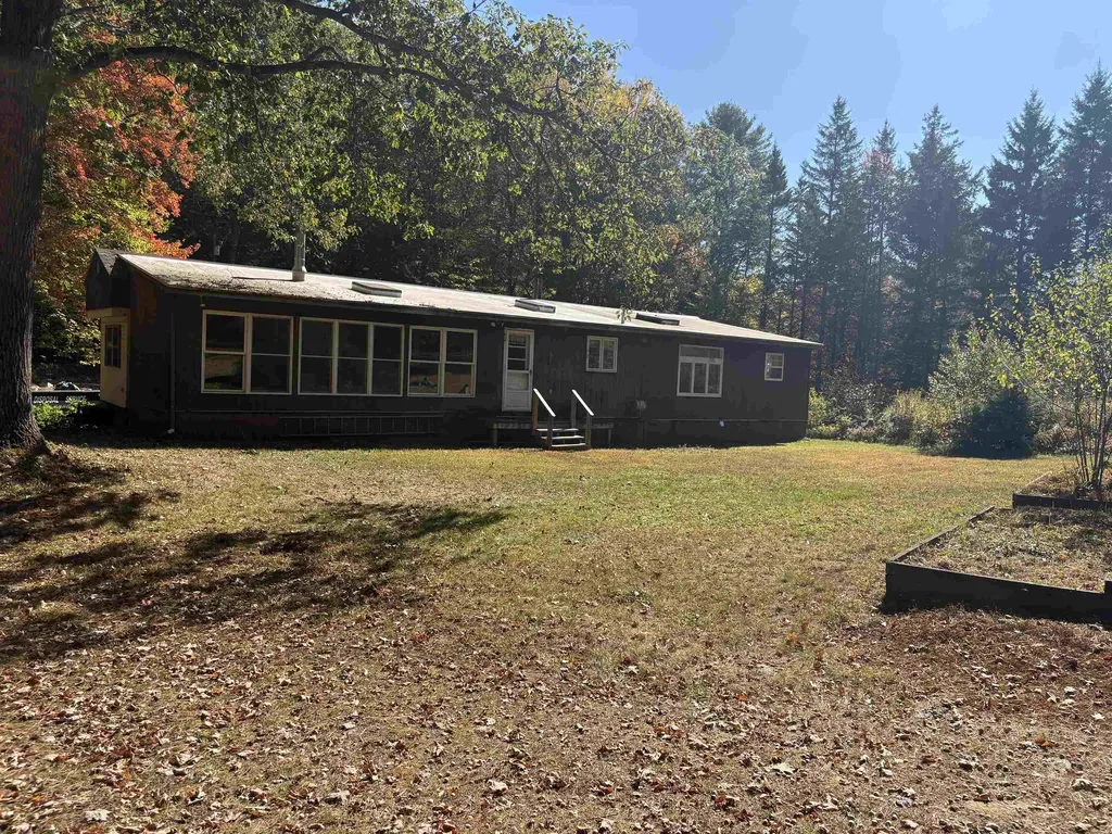 101 Vessel Rock Road Gilsum NH 03448