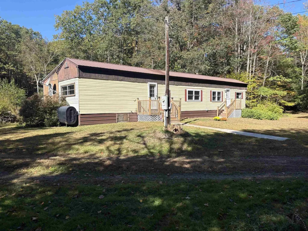 101 Vessel Rock Road Gilsum NH 03448