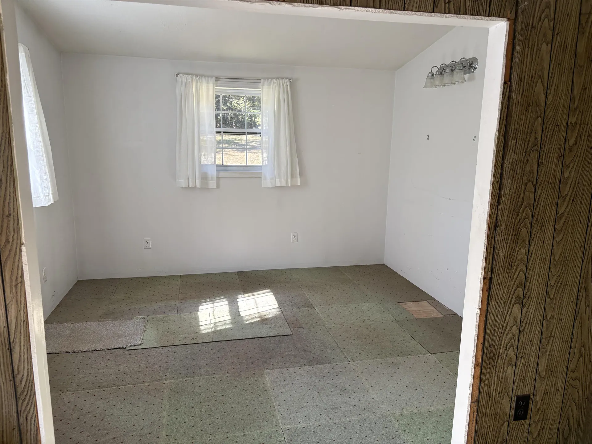 101 Vessel Rock Road Gilsum NH 03448