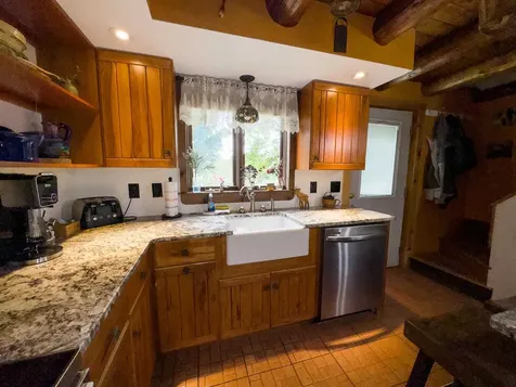 10 Duval Road Dalton NH 03598