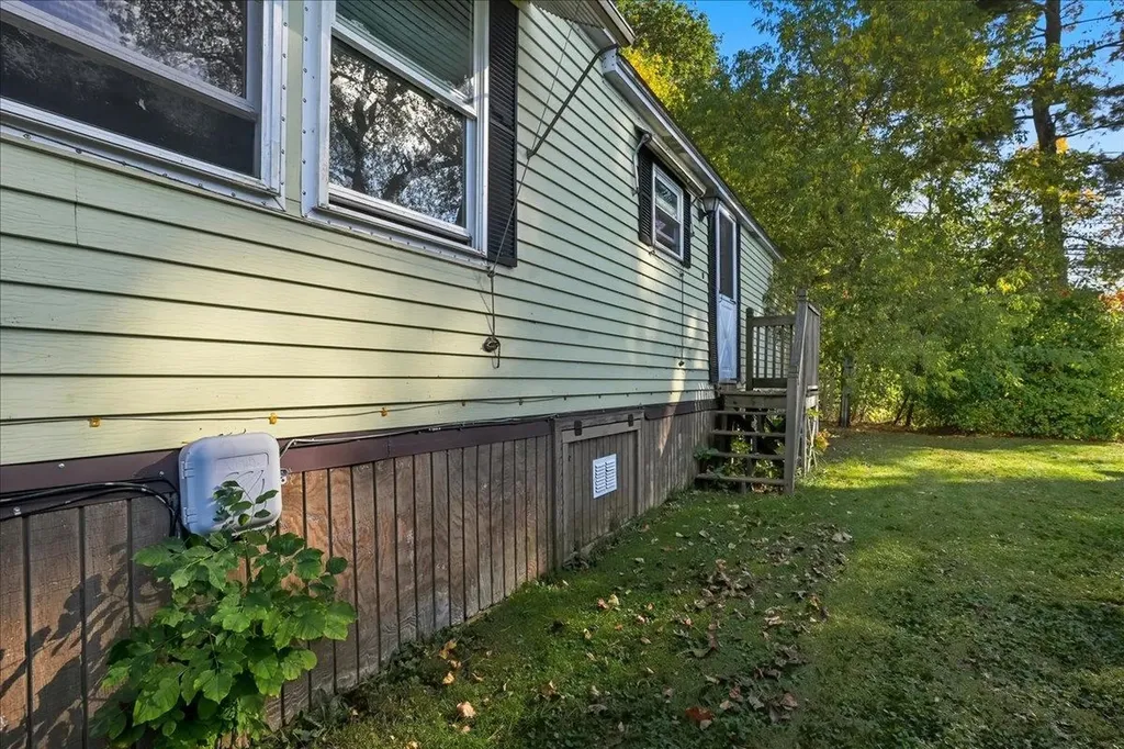 278 Penny Lane Shelburne VT 05482
