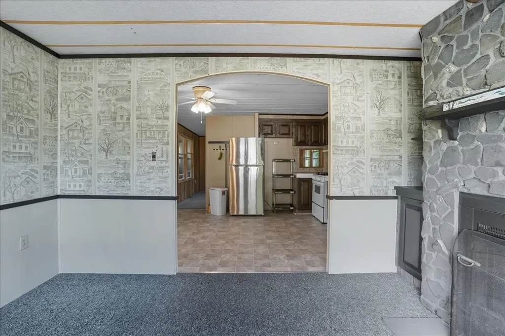 278 Penny Lane Shelburne VT 05482