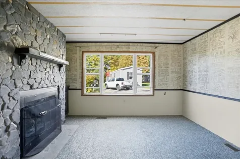 278 Penny Lane Shelburne VT 05482