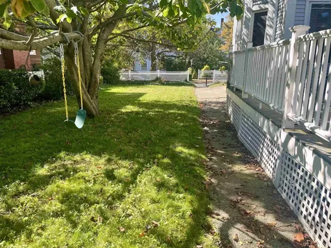 883 Union Street Manchester NH 03104