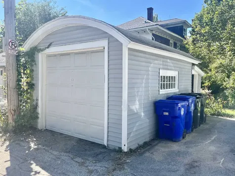 883 Union Street Manchester NH 03104