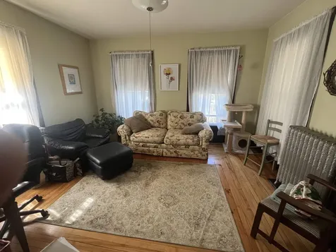 883 Union Street Manchester NH 03104