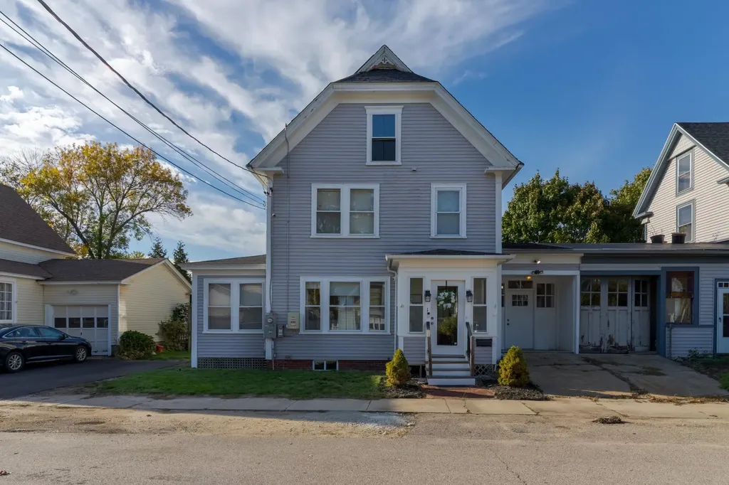 1 Farrington Street Rochester NH 03867
