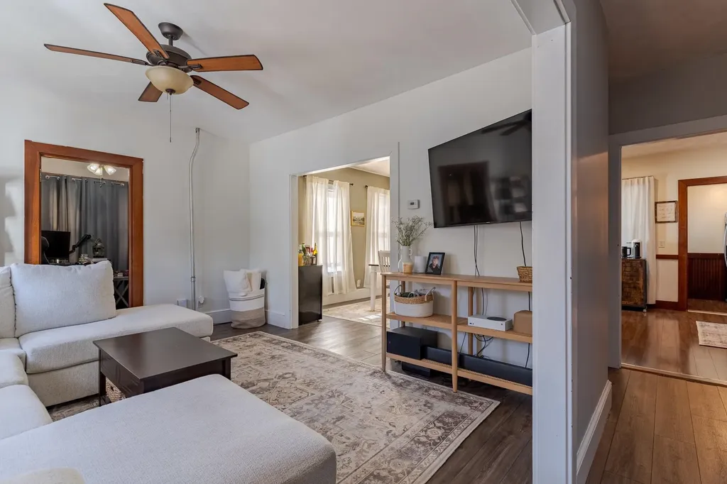 1 Farrington Street Rochester NH 03867