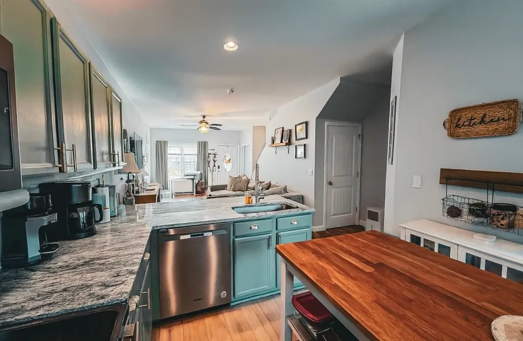 52 Trinity Circle Rochester NH 03839