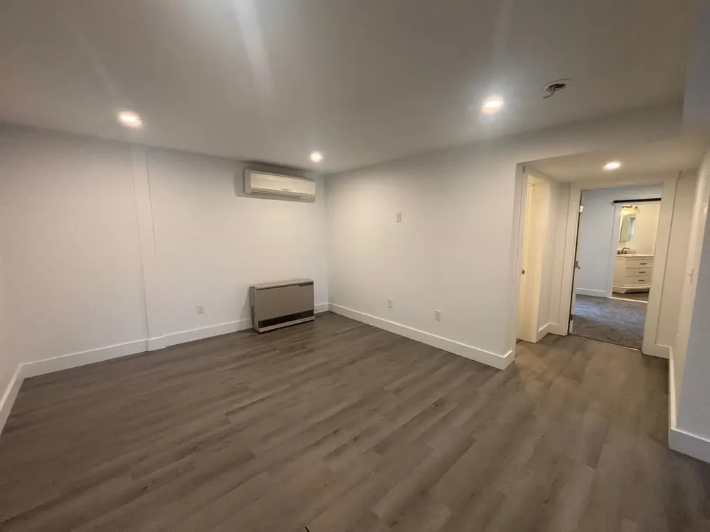 676 Main Street Laconia NH 03246