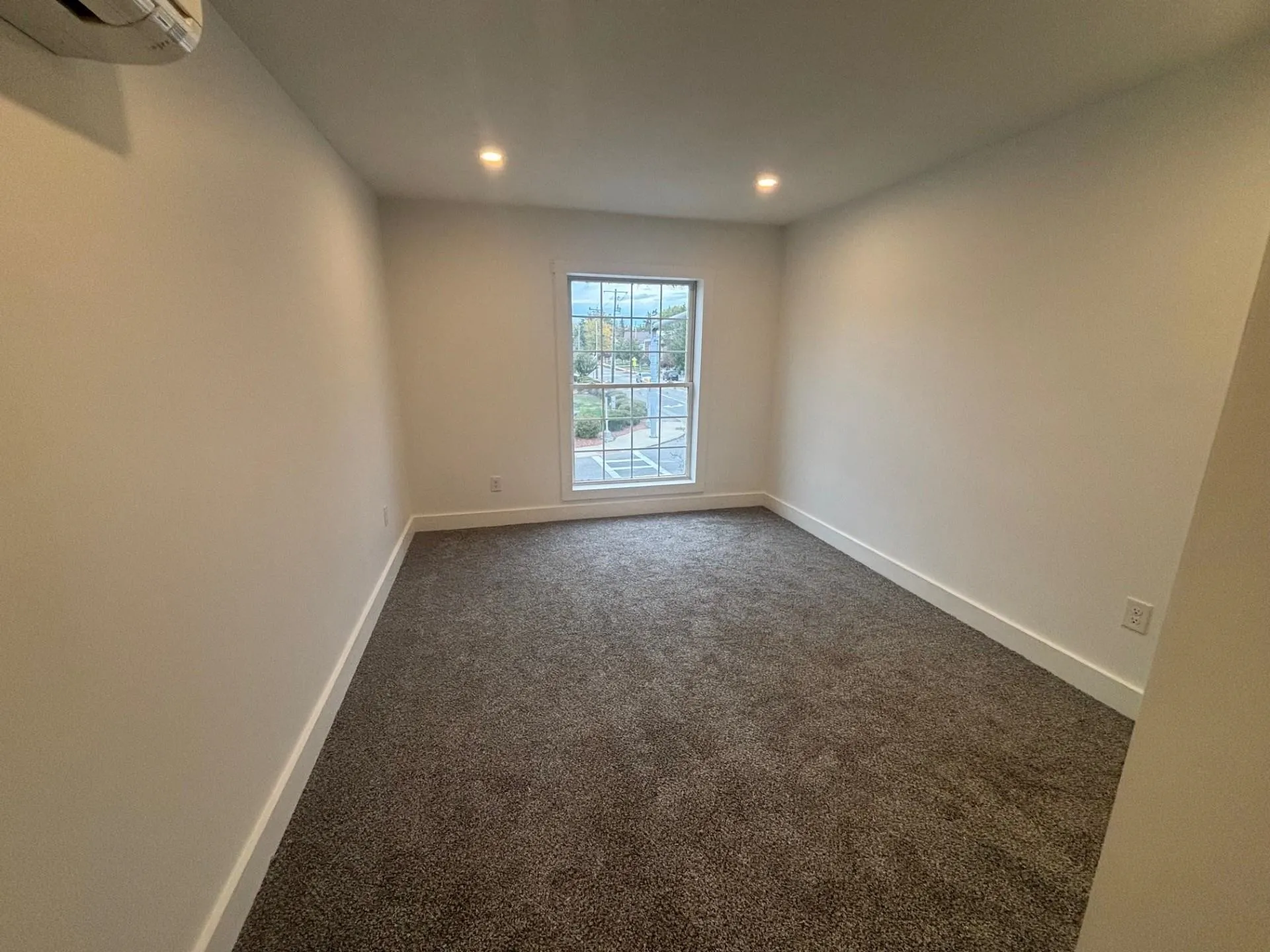 676 Main Street Laconia NH 03246