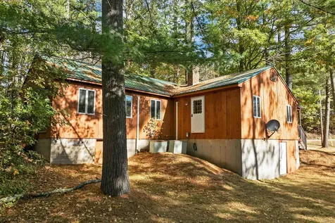 576 Buffalo Road Wentworth NH 03282