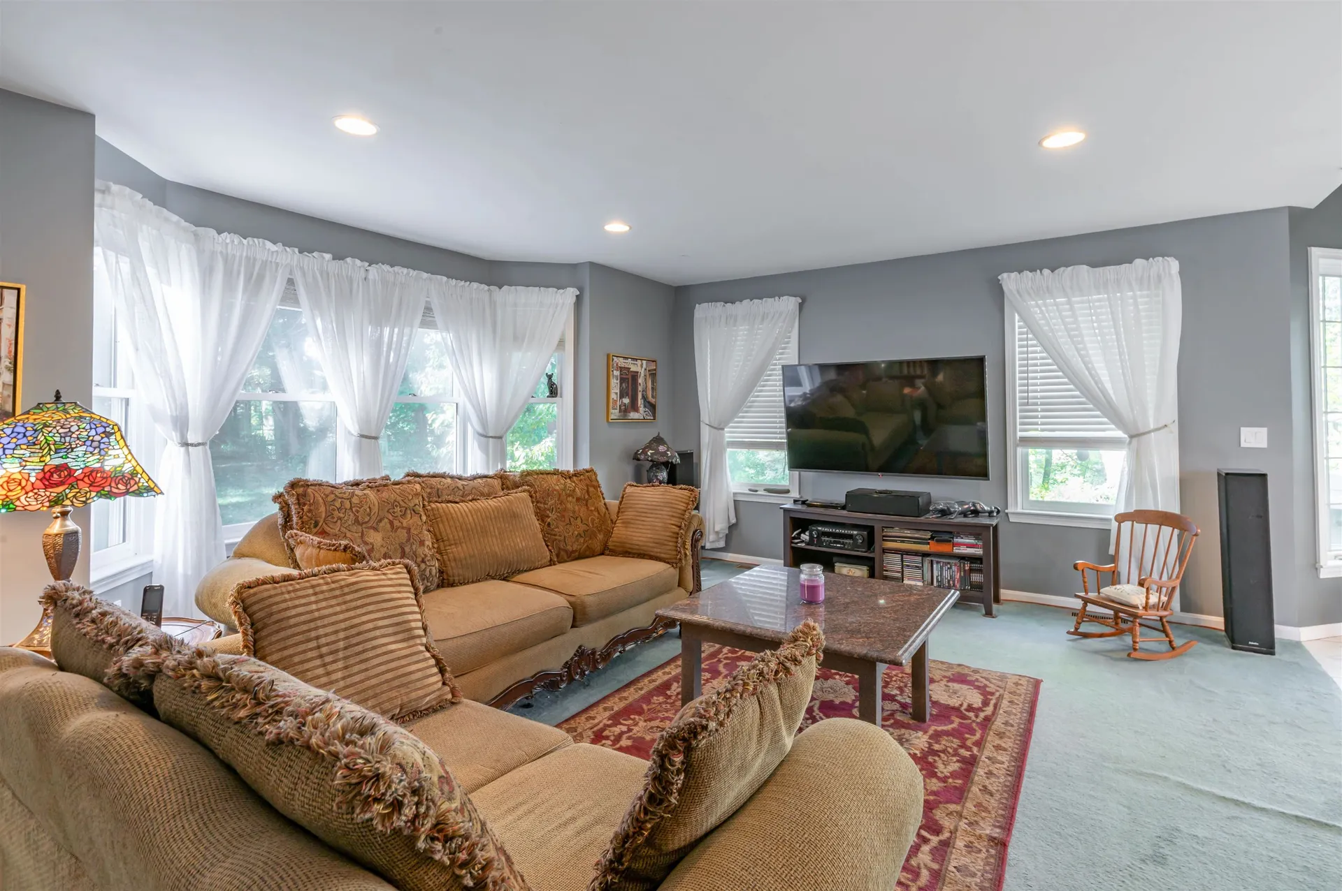 12 Leclair Drive Hudson NH 03051