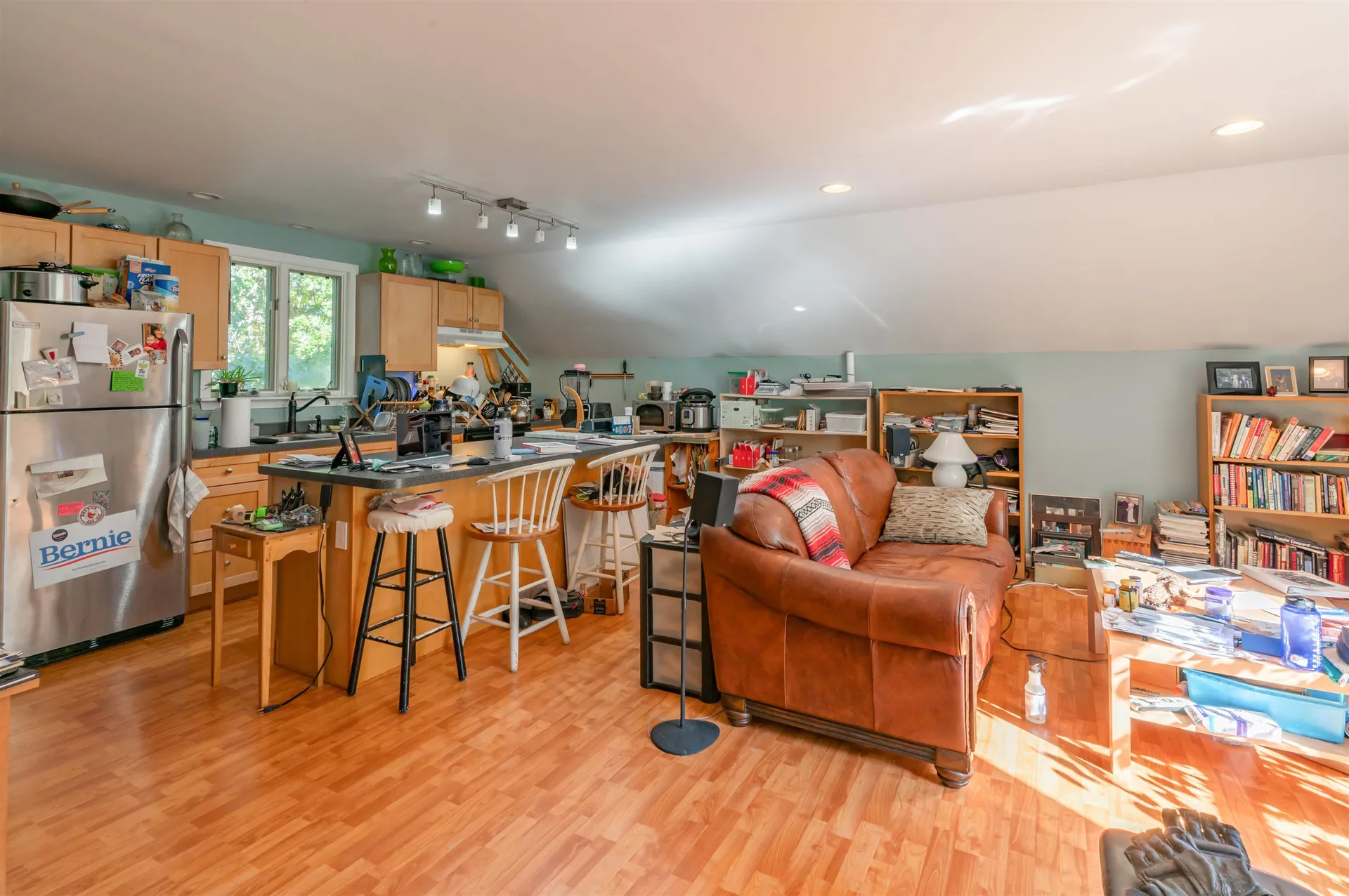 12 Leclair Drive Hudson NH 03051