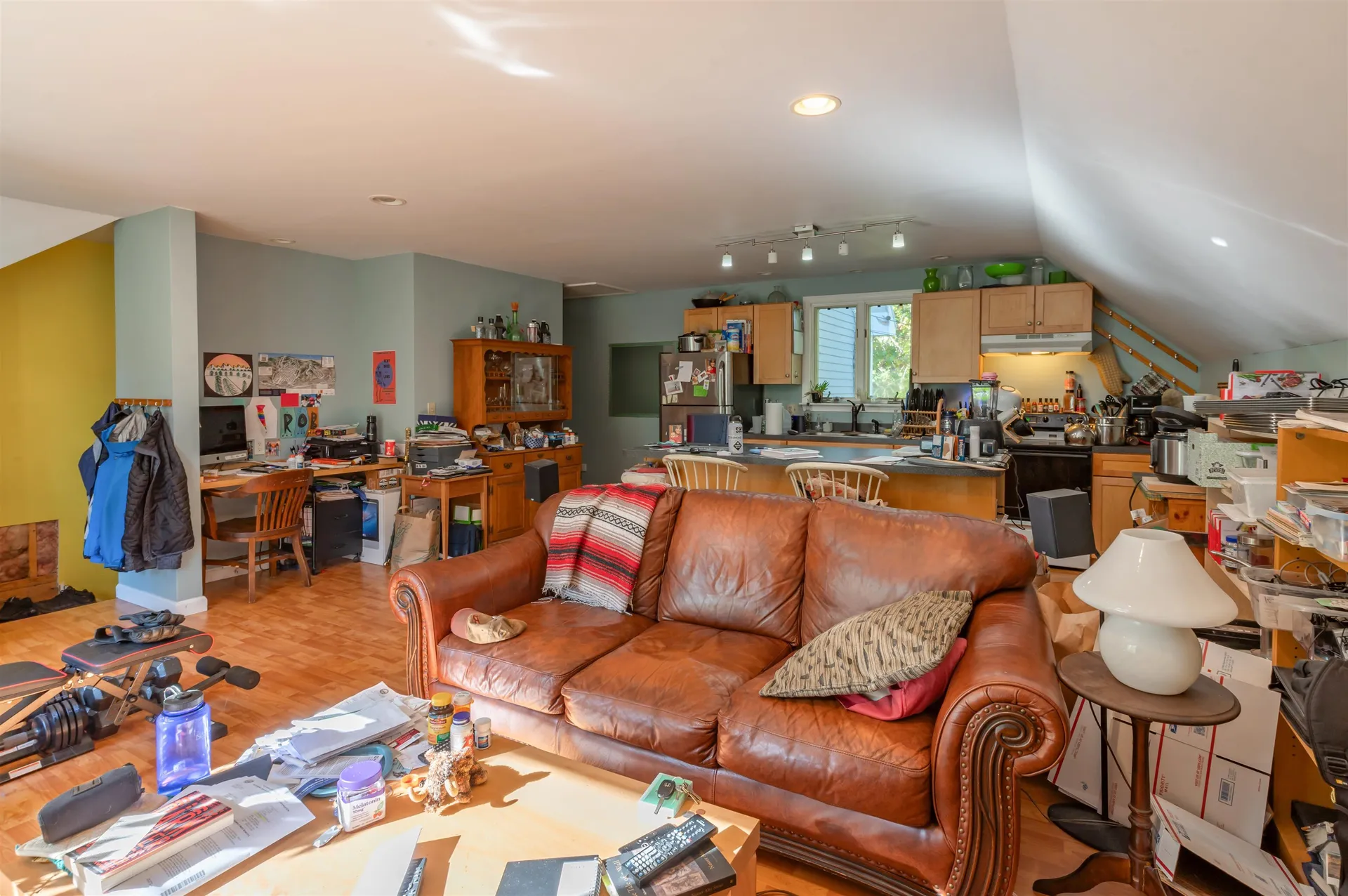 12 Leclair Drive Hudson NH 03051