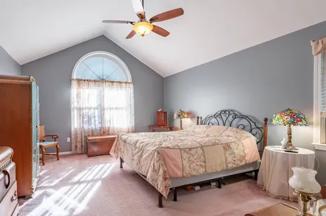 12 Leclair Drive Hudson NH 03051