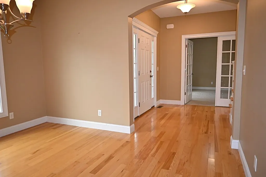 59 Hawthorne Drive Auburn NH 03032