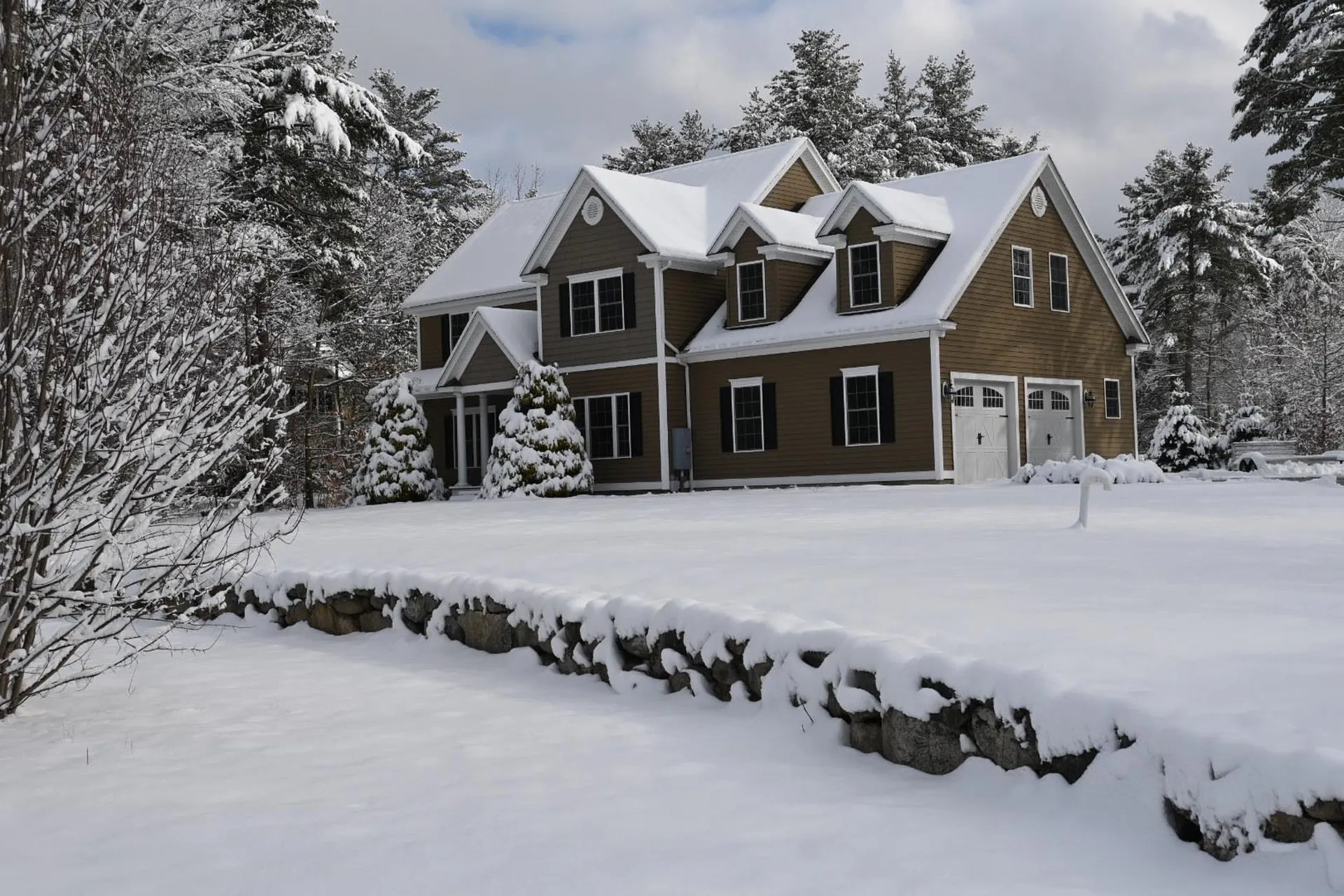 59 Hawthorne Drive Auburn NH 03032