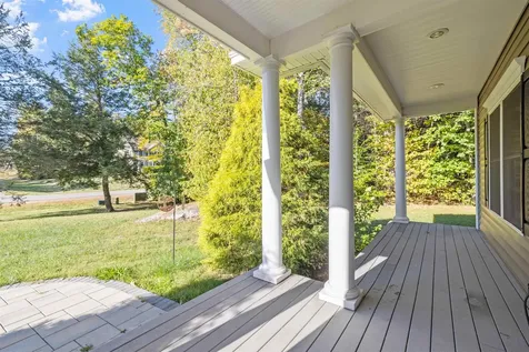 59 Hawthorne Drive Auburn NH 03032