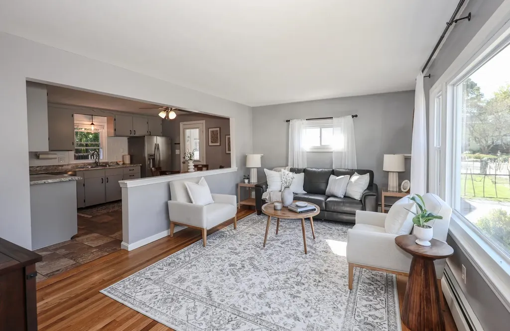 19 Bow Street Manchester NH 03103