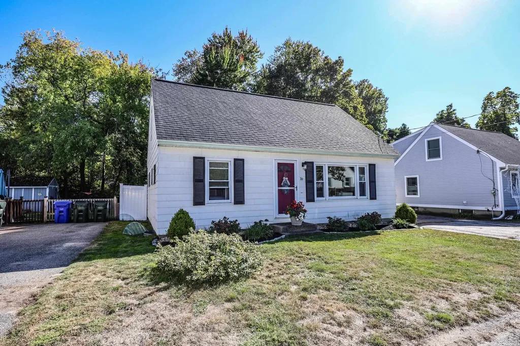 19 Bow Street Manchester NH 03103