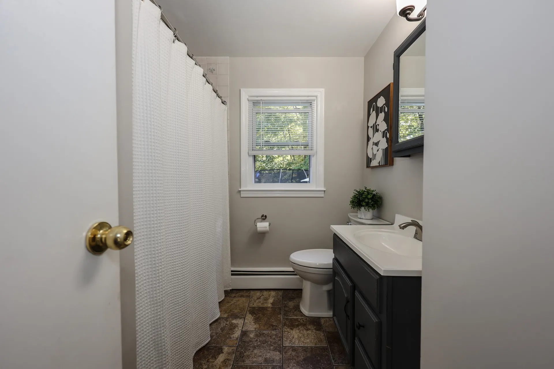 19 Bow Street Manchester NH 03103