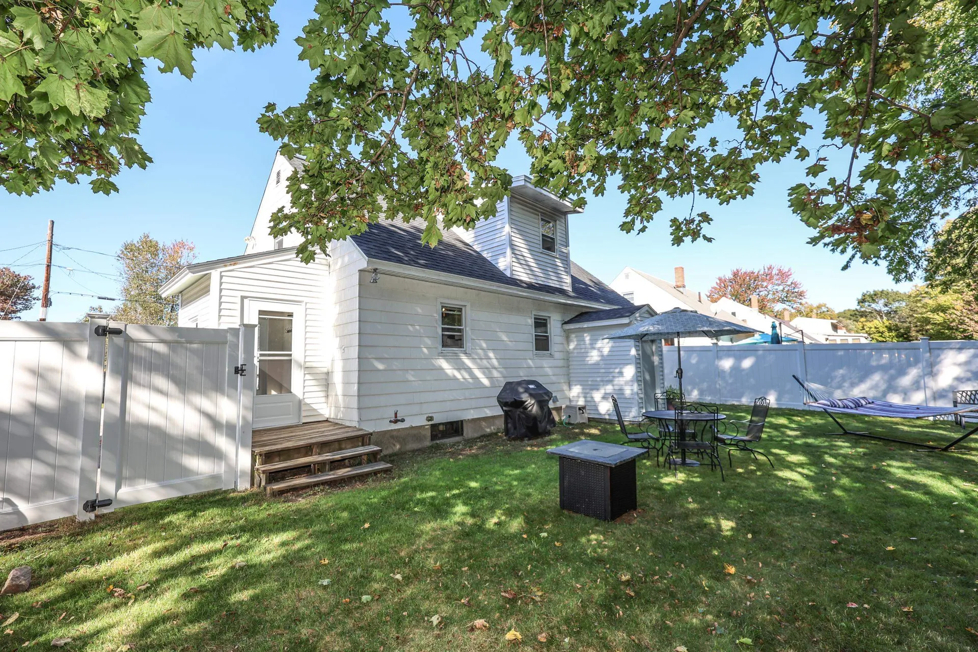 19 Bow Street Manchester NH 03103