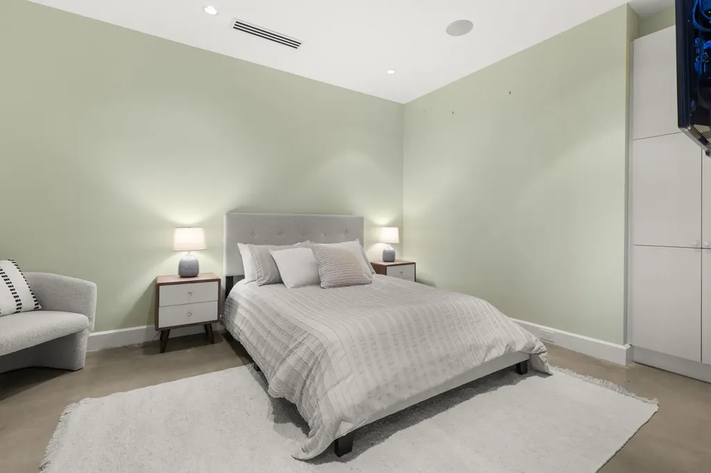 1 Harbour Place Portsmouth NH 03801