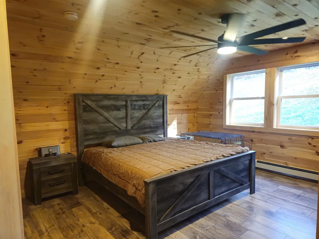 101 Sugar Ridge Lane Hyde Park VT 05655