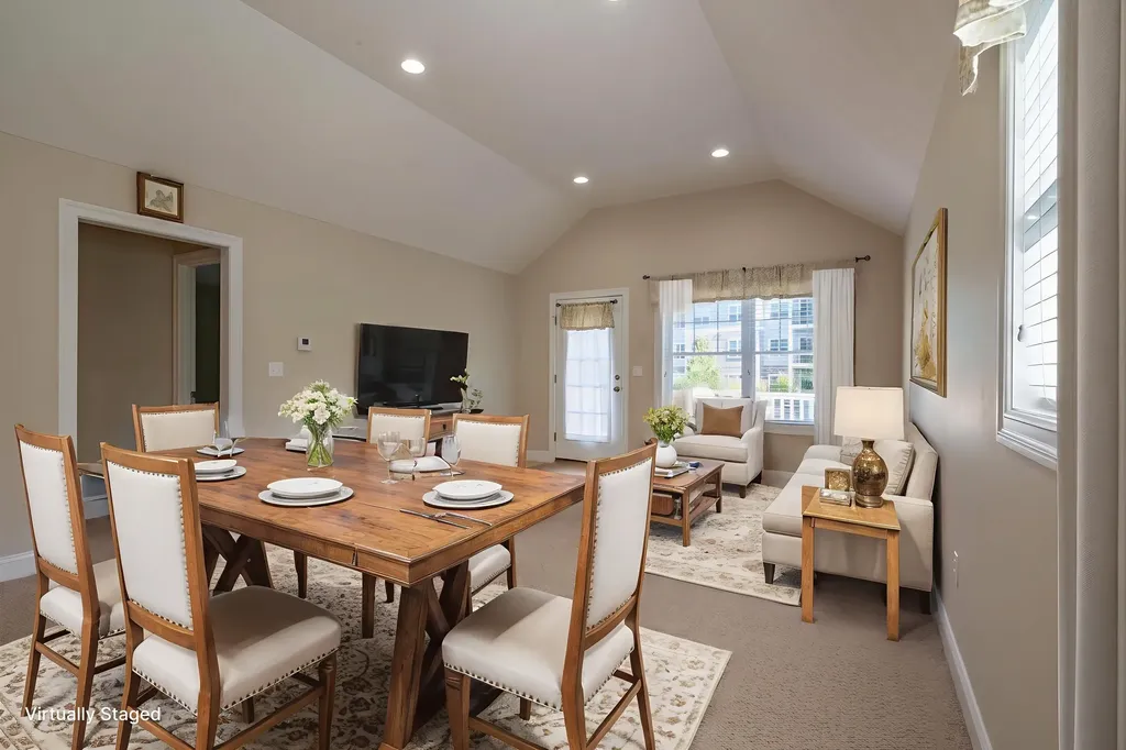 9 Elystan Circle Nashua NH 03064