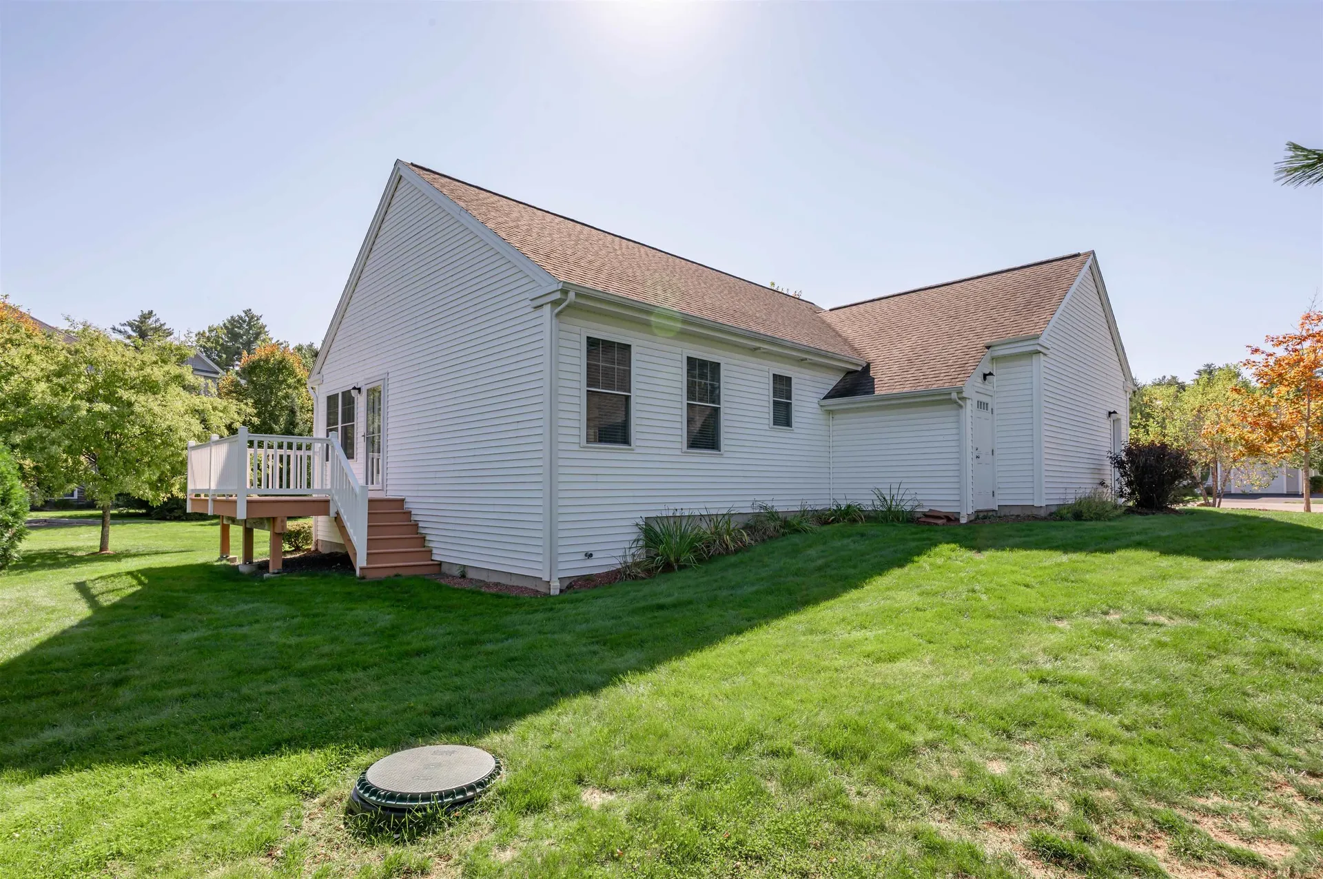 9 Elystan Circle Nashua NH 03064