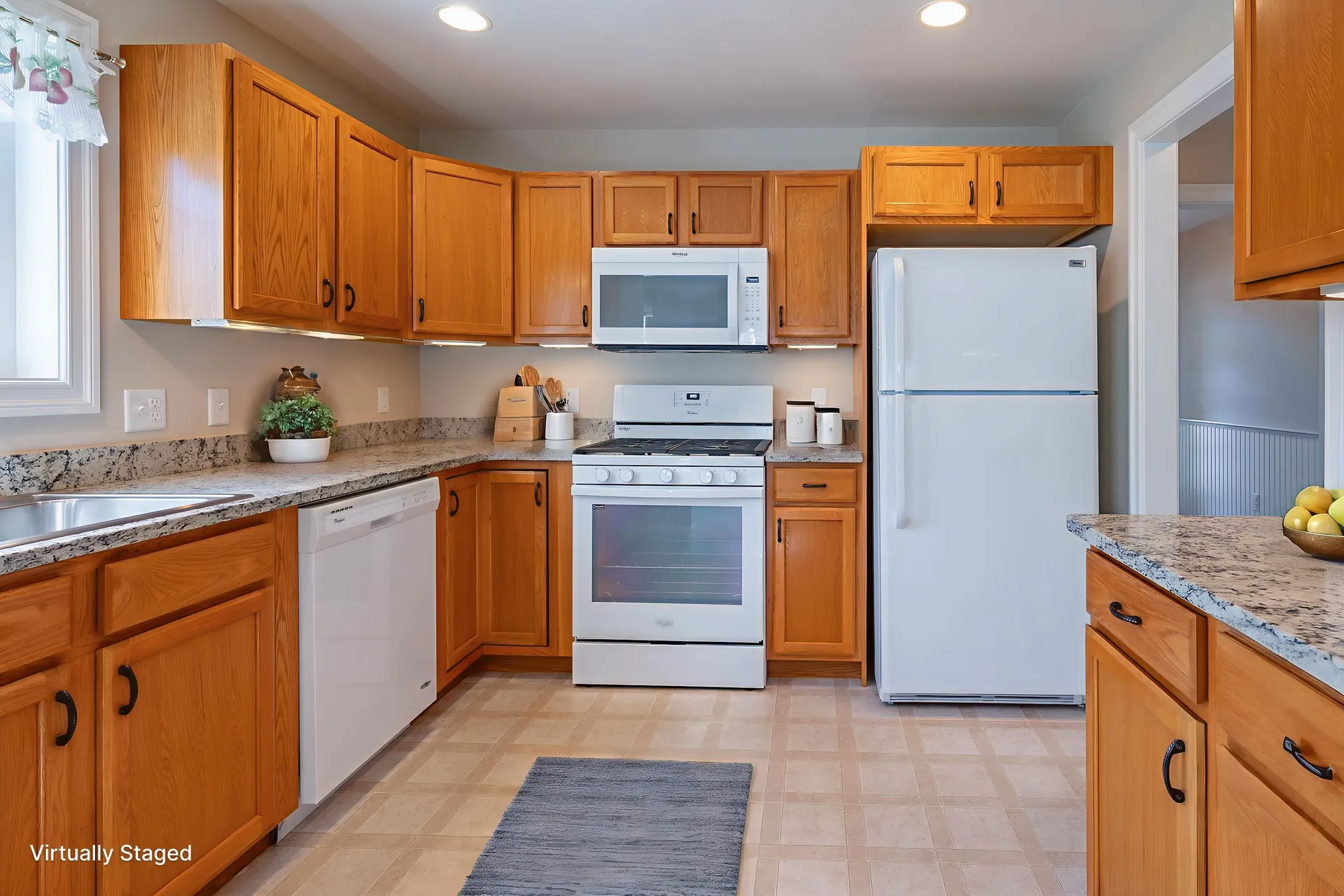 9 Elystan Circle Nashua NH 03064