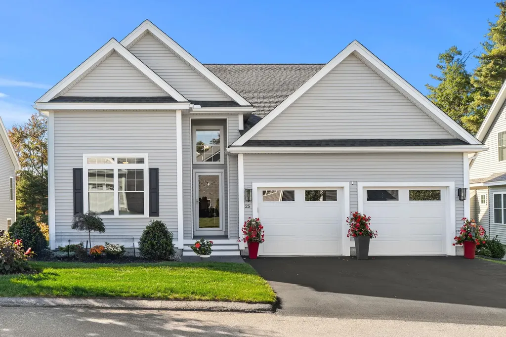 25 Dogwood Road Salem NH 03079