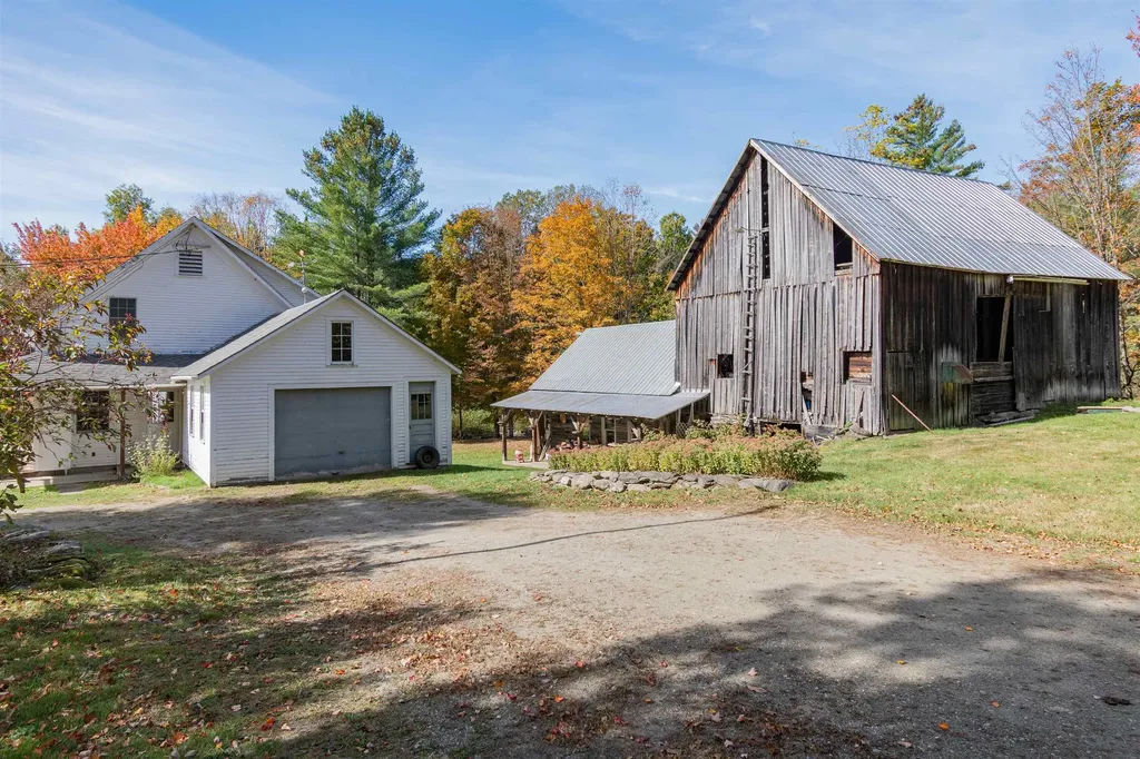 1733 Ober Hill Road Johnson VT 05656