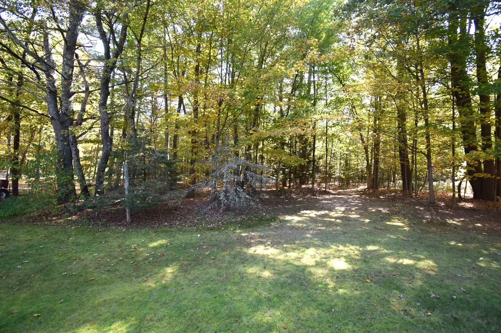 24 Crane Crossing Road Newton NH 03858