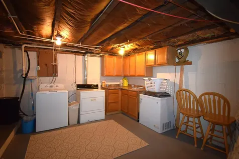 24 Crane Crossing Road Newton NH 03858