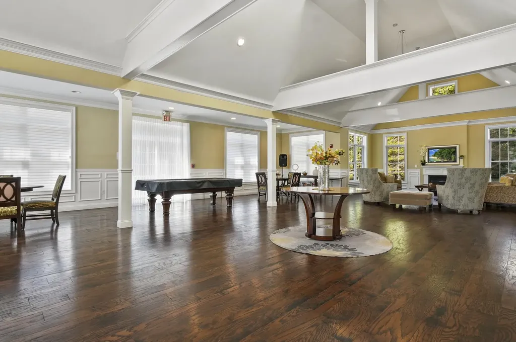 5 Sterling Hill Lane Exeter NH 03833