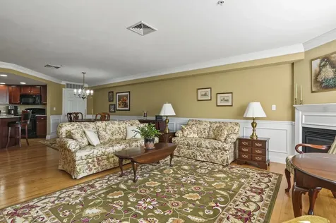 5 Sterling Hill Lane Exeter NH 03833