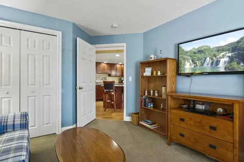 5 Sterling Hill Lane Exeter NH 03833