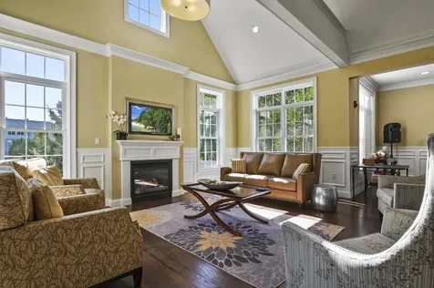 5 Sterling Hill Lane Exeter NH 03833