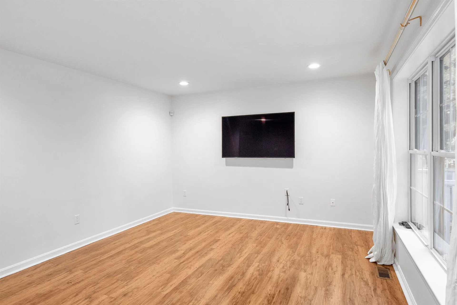 3 Cabernet Drive Concord NH 03303