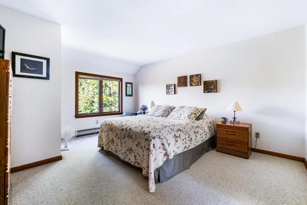 26 Barn Owl Overlook Grantham NH 03753