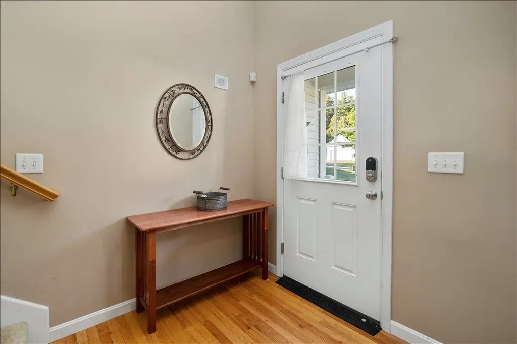 90 Forest Hill Way Manchester NH 03109