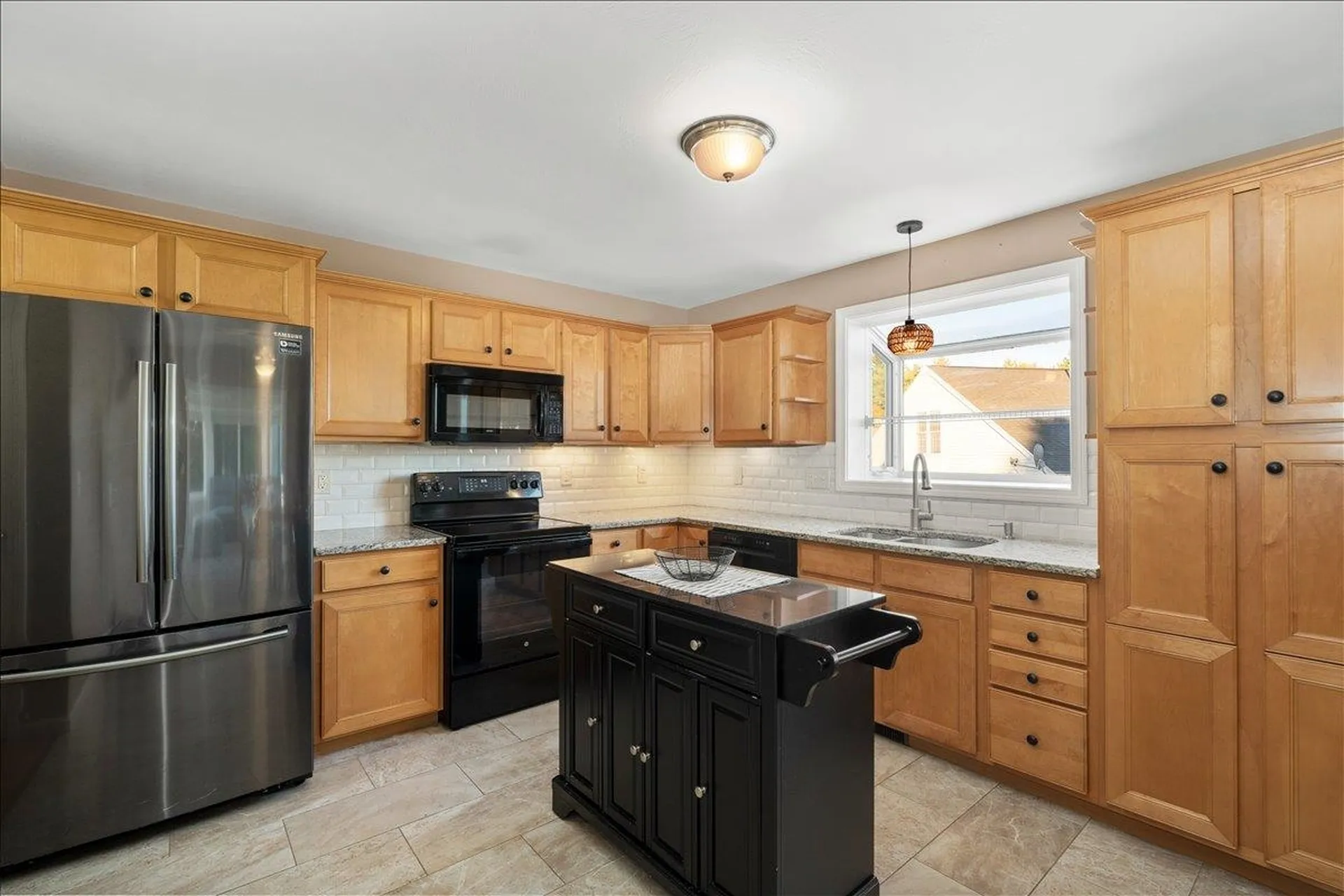 90 Forest Hill Way Manchester NH 03109