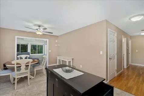 90 Forest Hill Way Manchester NH 03109