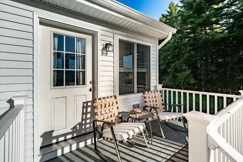 90 Forest Hill Way Manchester NH 03109