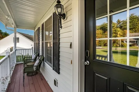 90 Forest Hill Way Manchester NH 03109