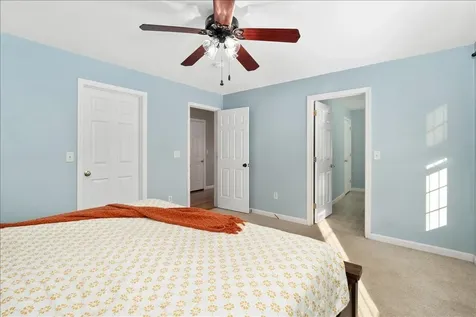 90 Forest Hill Way Manchester NH 03109